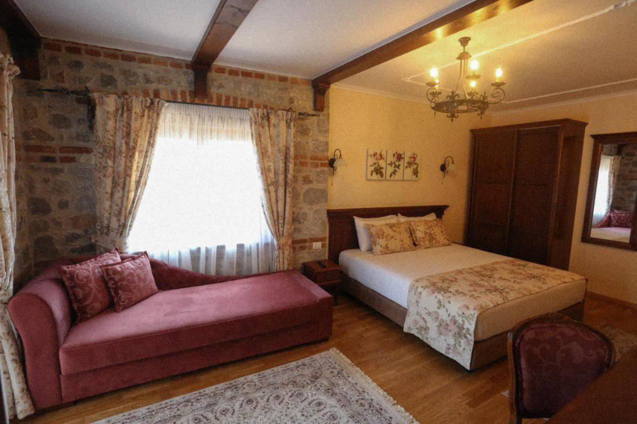 Vila Dante Boutique Hotel Tushemisht Exteriör bild