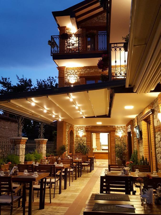 Vila Dante Boutique Hotel Tushemisht Exteriör bild