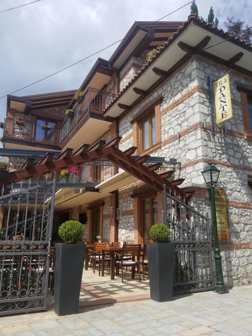Vila Dante Boutique Hotel Tushemisht Exteriör bild